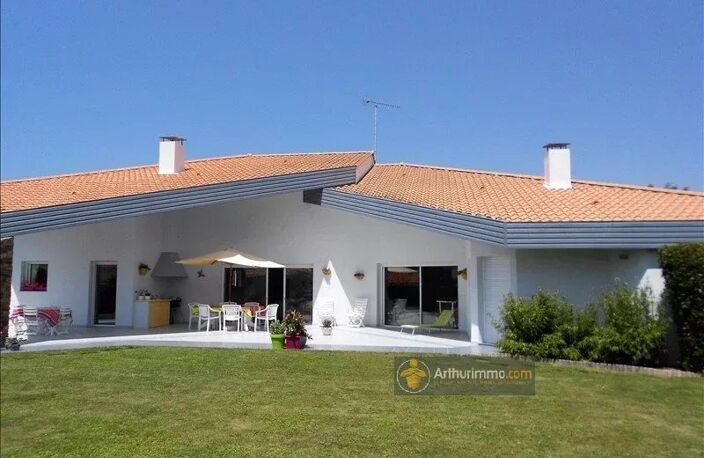 Bien vendu : Maison 195 m² Saint-Jean-de-Monts (85160) — photo 2