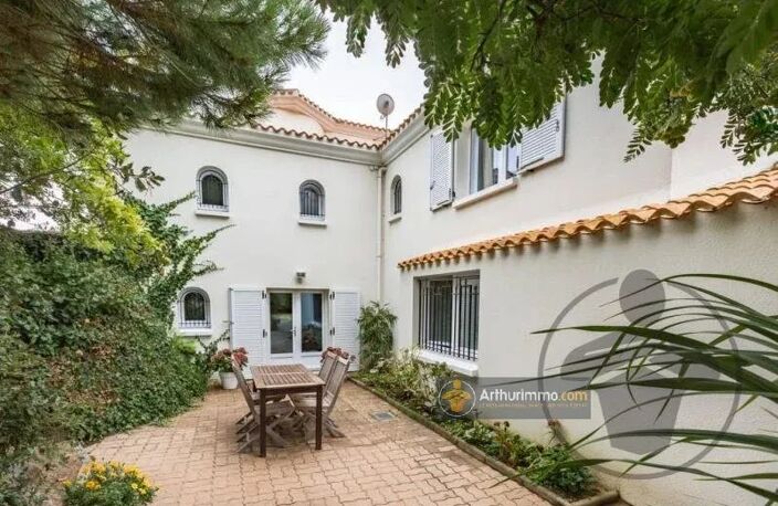 Bien vendu : Maison 337 m² Bretignolles-sur-Mer (85470) — photo 3