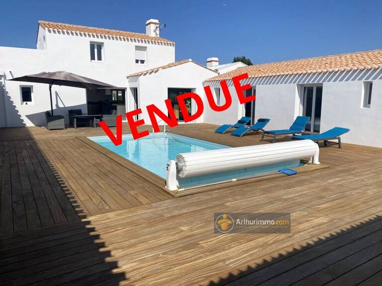 BARBATRE VILLA "NEUVE" SANS VIS A VIE — photo 1