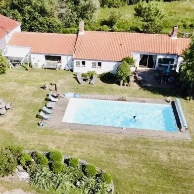 Maison 6 pièces 595000 €