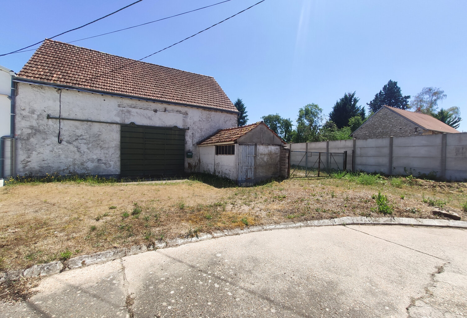 LAILLY-EN -VAL -- GRANGE VIABILISEE - TERRAIN 400 m2 — photo 1