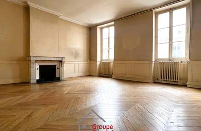 Bel appartement bourgeois — photo du bien