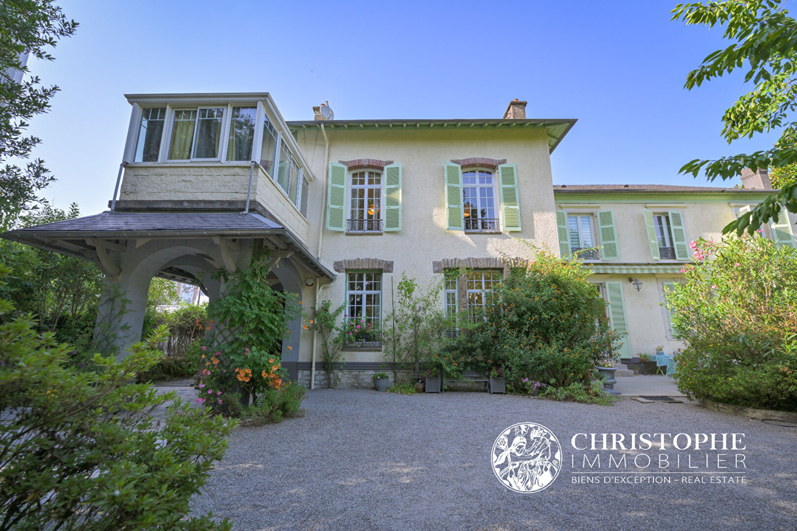 Villa / Maison  T10 à vendre Pau 64000