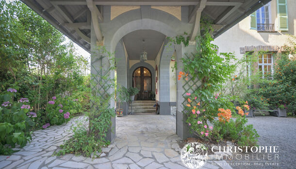 Villa / Maison 10 pièces  à vendre Pau 64000