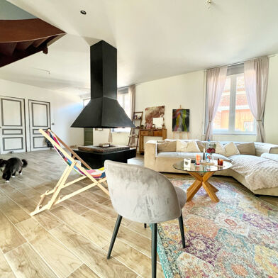 Maison 5 pièces 220000 €