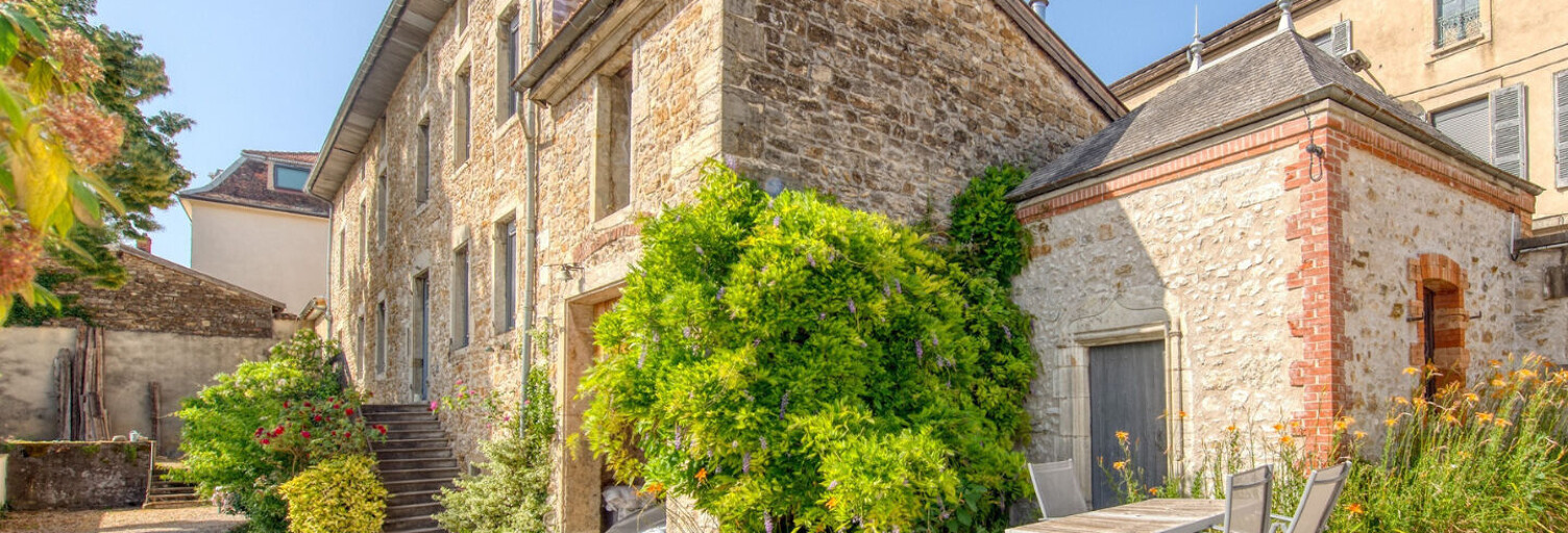 Maison 7 Pièces 280 m² à vendre à Ambérieu-en-Bugey (01500)