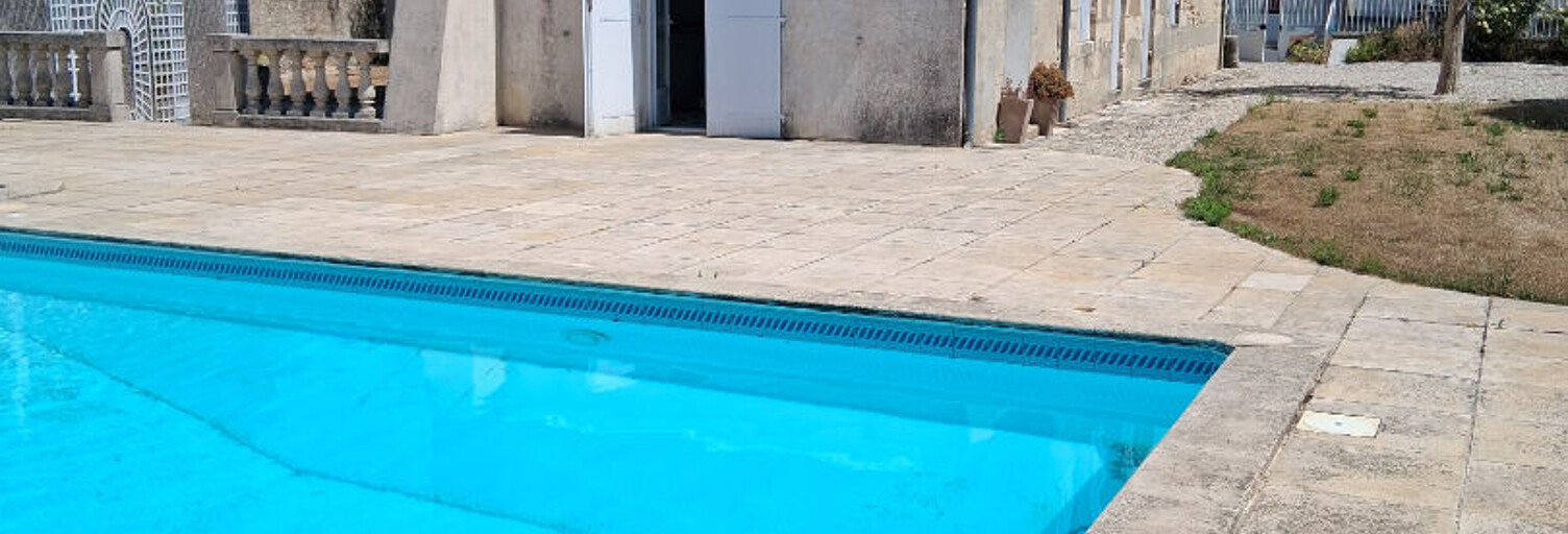 Maison 5 Pièces 266 m² à vendre à Saint-Estèphe (33180)