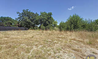 Terrain  609 m² à vendre à Léognan (33850)