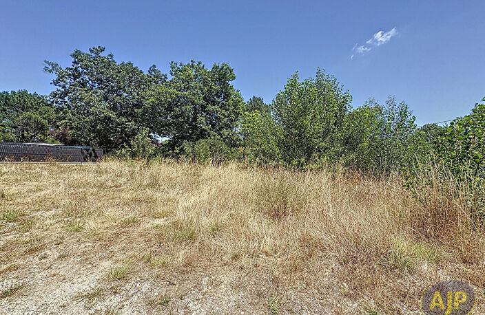 Terrain Leognan 609 m2 — photo 4