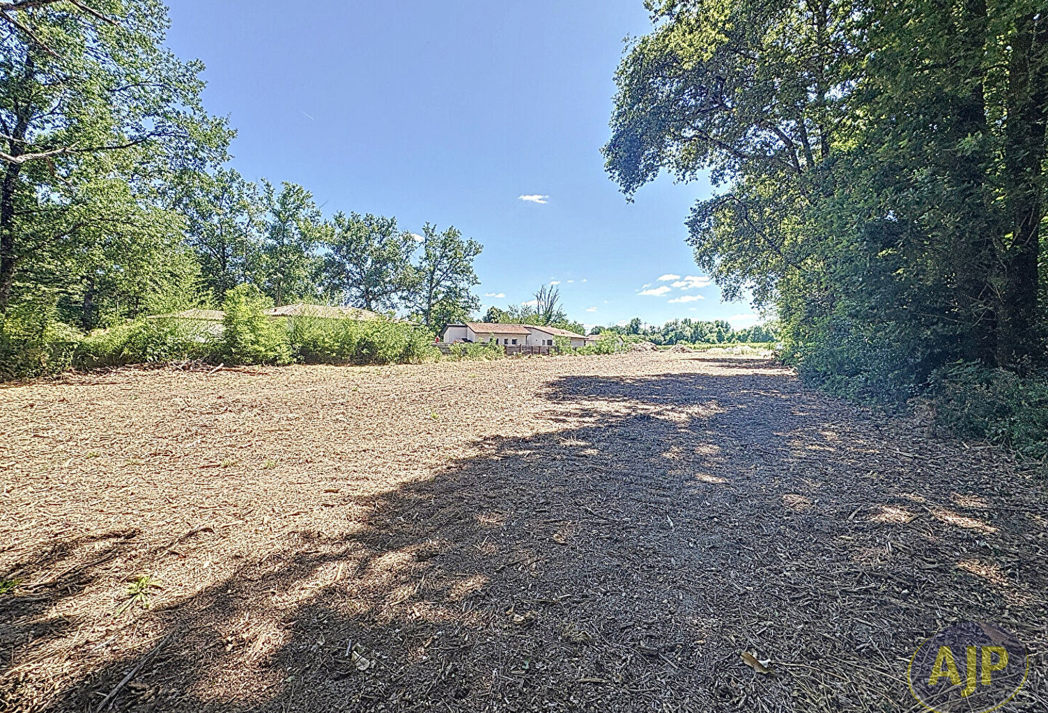 Terrain Saint Selve 1062 m2 — photo 1
