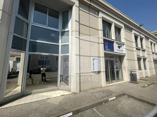 BUREAUX à LOUER — photo du bien