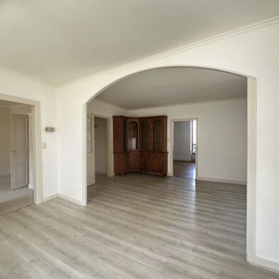 Appartement 5 pièces 70000 €