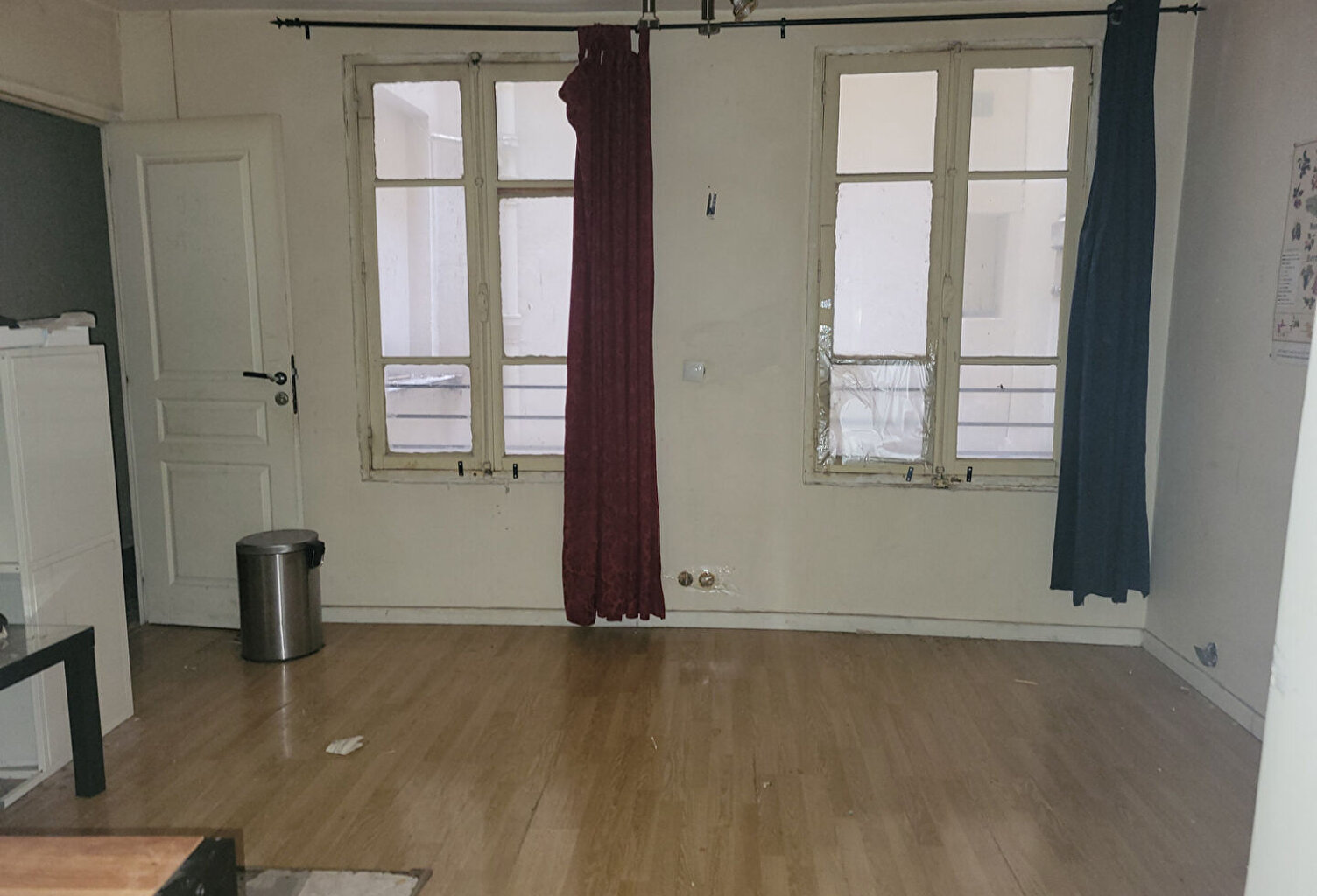 secteur Chatelet Montorgueil ,au 1 er étage  3 piece a rénover — photo 1