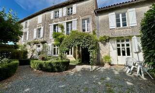 Maison 9 Pièces 204 m² à vendre à La Mothe-Saint-Héray (79800)