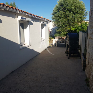 Maison 3 pièces 215250 €