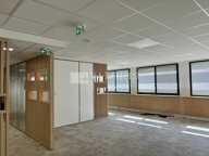 BUREAUX à LOUER — photo 3