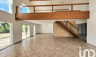 Maison 5 Pièces 256 m² à vendre à Beaumont Saint-Cyr (86490)