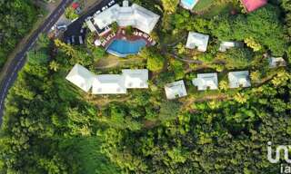 Commerce  11303 m² à vendre à Deshaies (97126)