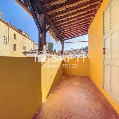 Appartement 4 pièces 157000 €