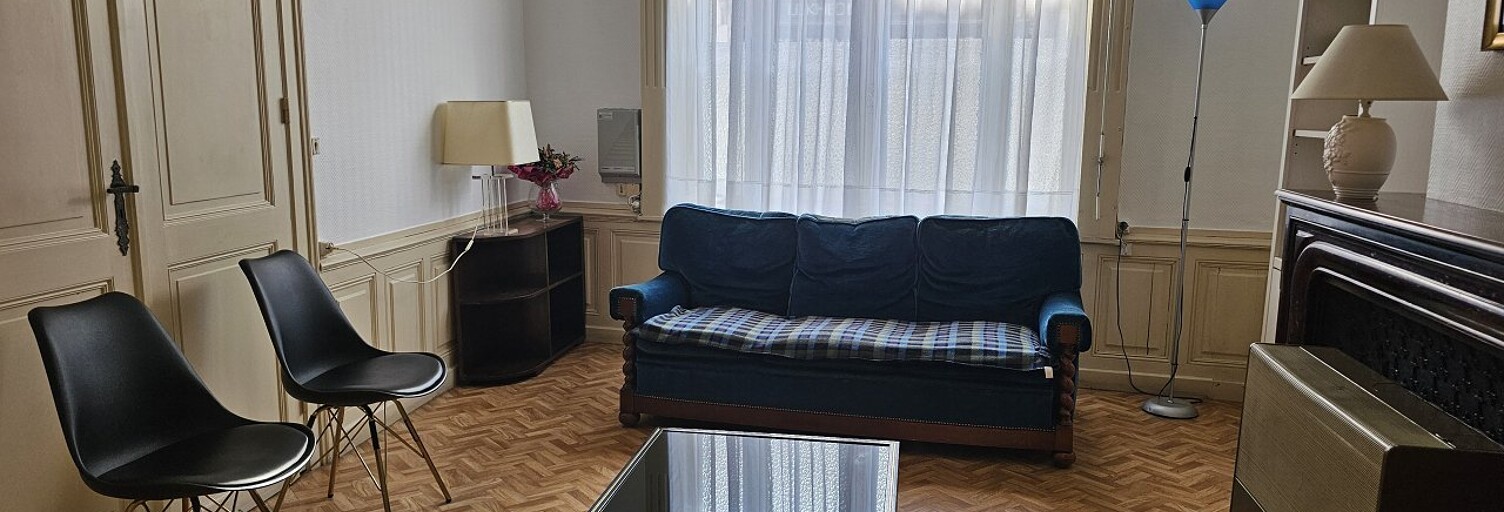 Commerce  69 m² à louer à Béthune (62400)