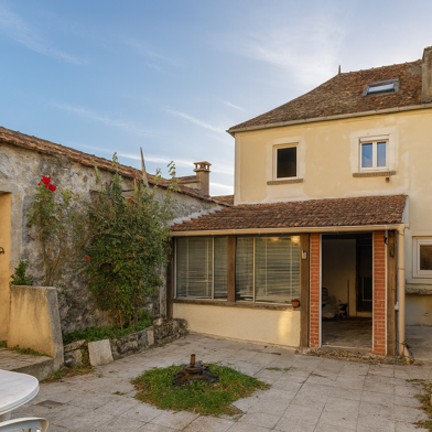 Maison 5 pièces 319000 €