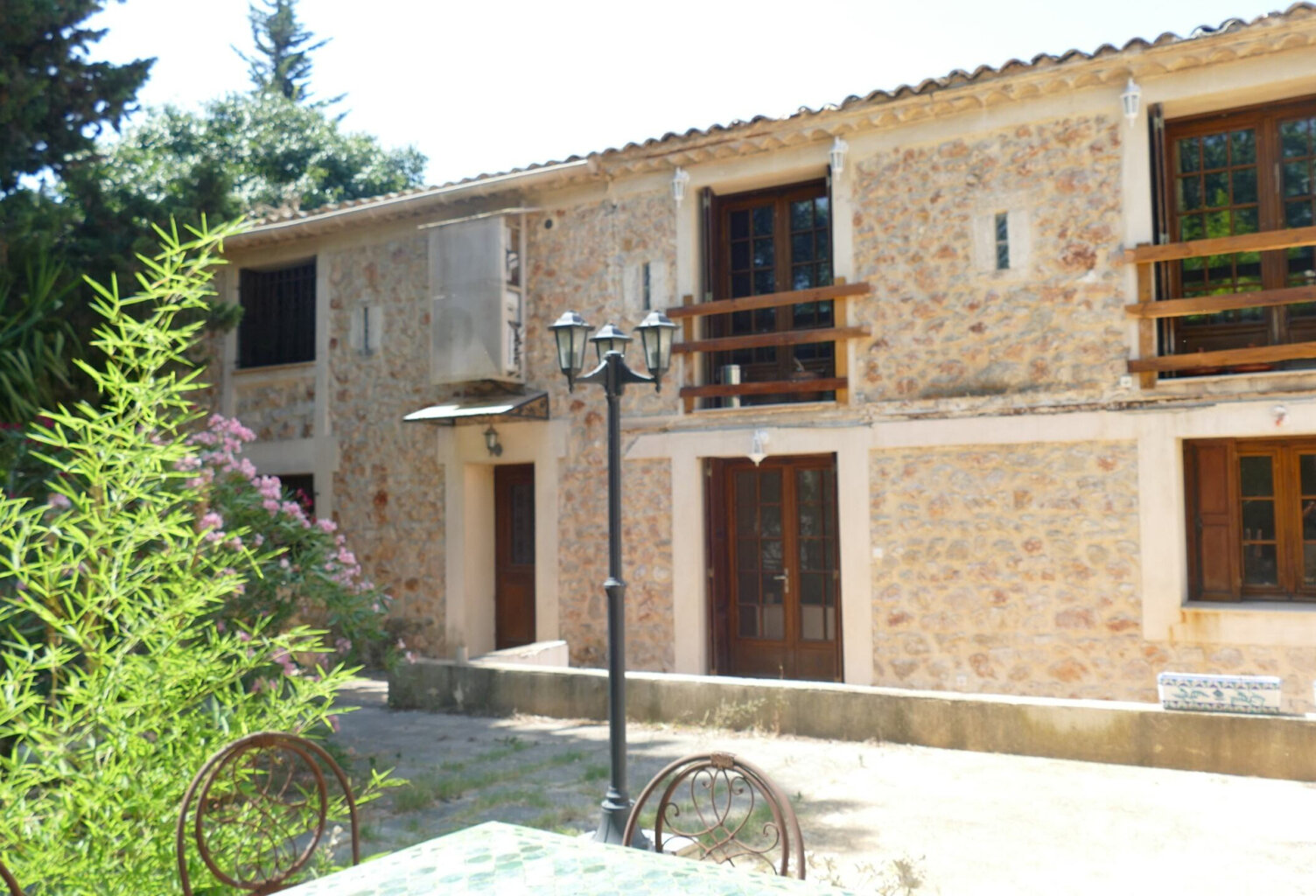 Ancien chai viticole rénové   240 m2 habitables   Parcelle d — photo 1