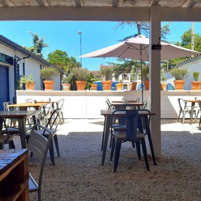 Commerce  200000 €