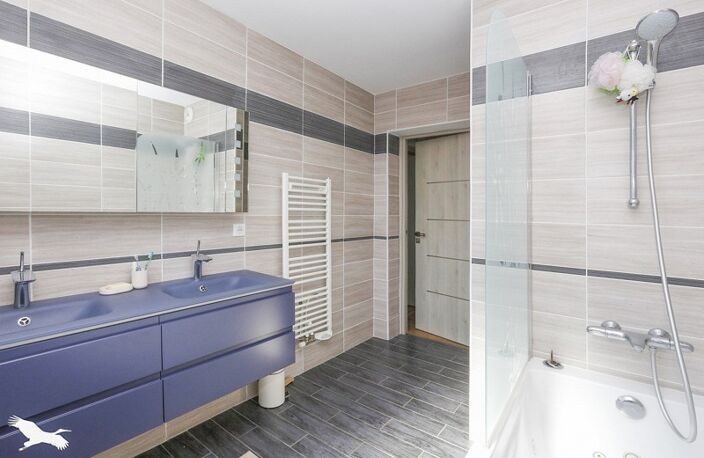 Contemporaine de 7 pièces principales — photo 5