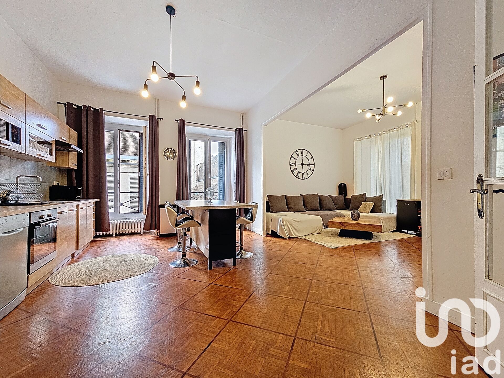 Sens - 130m² - 5p. - 3ch.