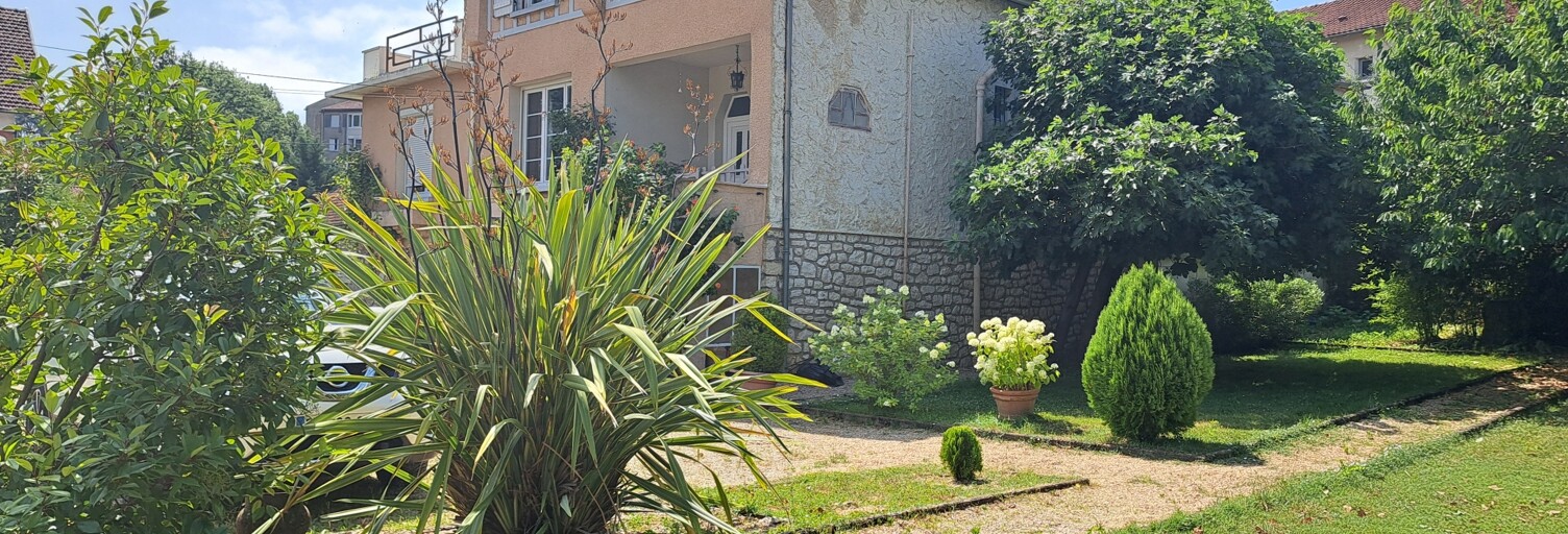 Maison 8 Pièces 179 m² à vendre à Souillac (46200)