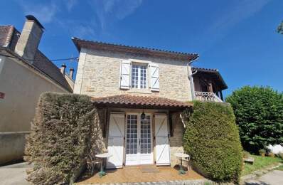 Maison en pierre de 6 pièces principales — photo du bien
