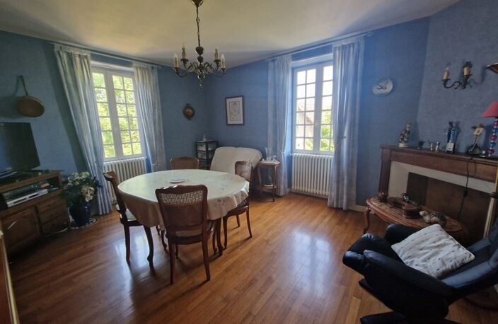 Maison en pierre de 6 pièces principales — photo 4