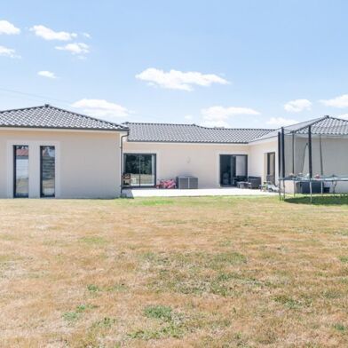 Maison 5 pièces 286740 €