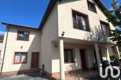 Maison 10 pièces 515700 €