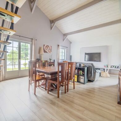 Maison 7 pièces 560304 €