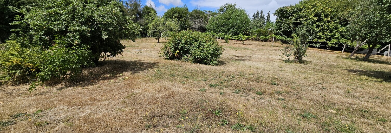 Terrain  963 m² à vendre à Saint-Martin-des-Monts (72400)