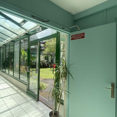 Commerce  1365000 €