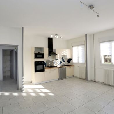 Appartement 3 pièces 117568 €