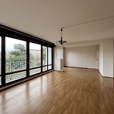 Appartement 4 pièces 150500 €