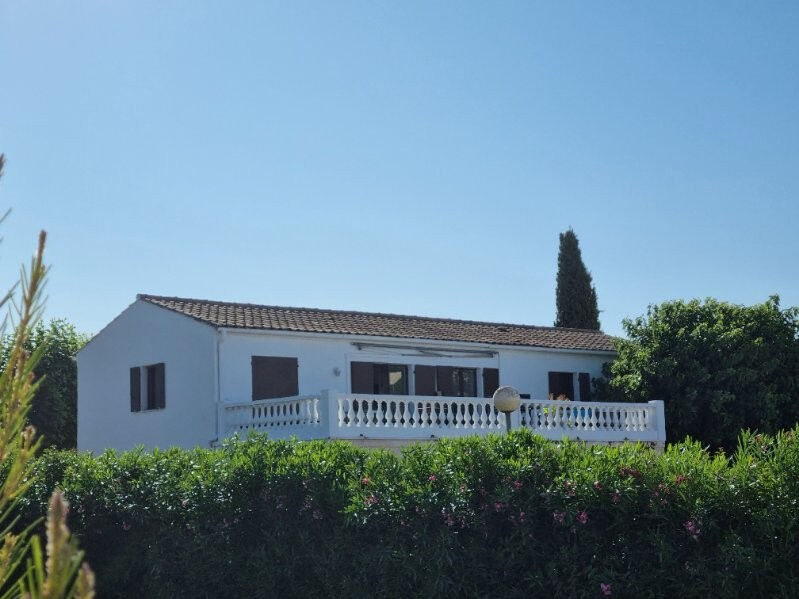 Immeuble  à vendre Garde (La) 83130