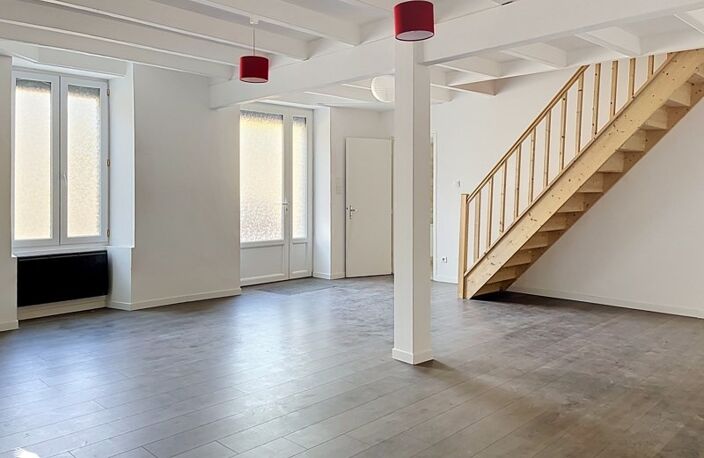 Maison de bourg de 4 pièces principales — photo 2