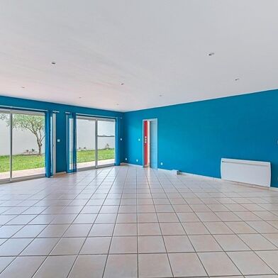 Maison 5 pièces 549928 €