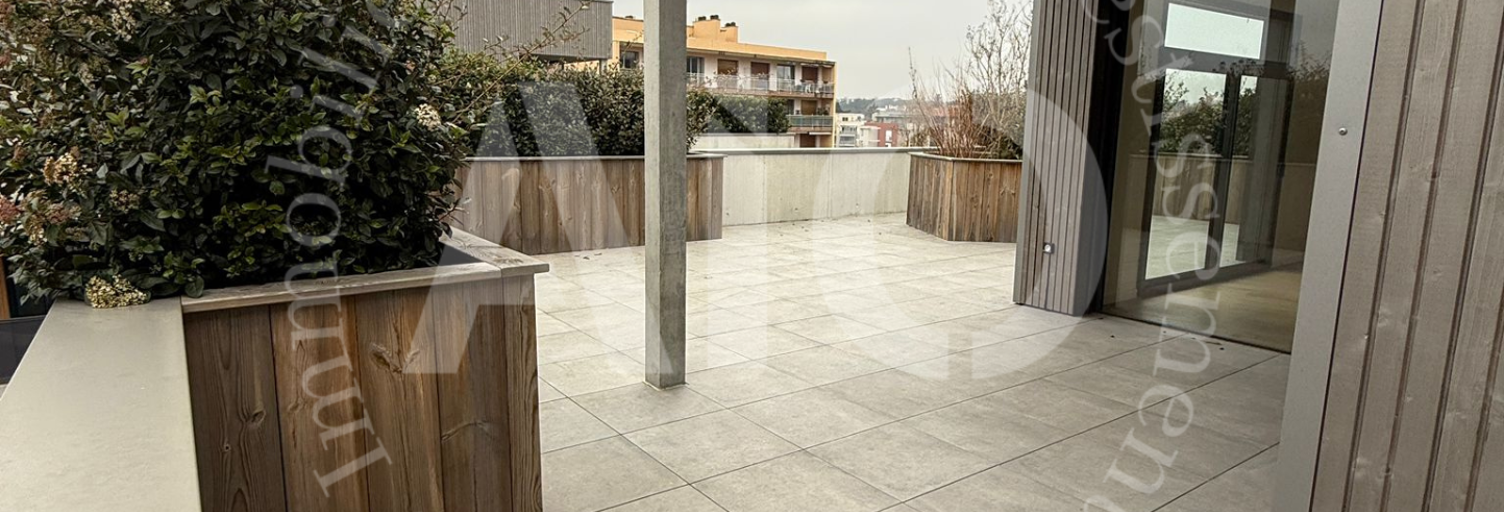 Appartement 5 Pièces 121 m² à vendre à Tassin-la-Demi-Lune (69160)