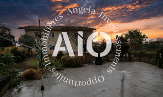 Maison 16 Pièces 575 m² à vendre à Décines-Charpieu (69150)