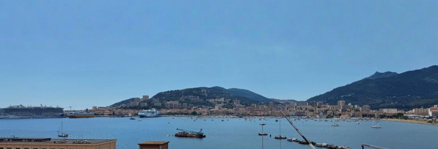 Appartement 4 Pièces 93 m² à vendre à Ajaccio (20090)