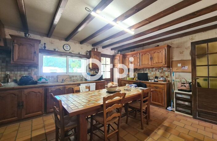 Maison authentique de 140 m² édifiée sur un parc de 2 000 m² — photo 5