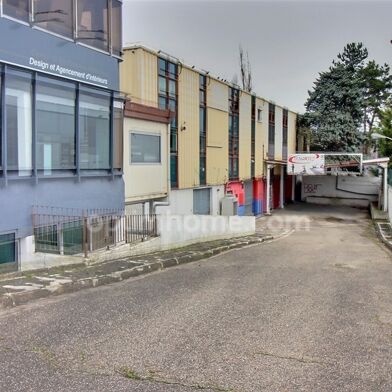 Commerce 2 pièces 6367 €