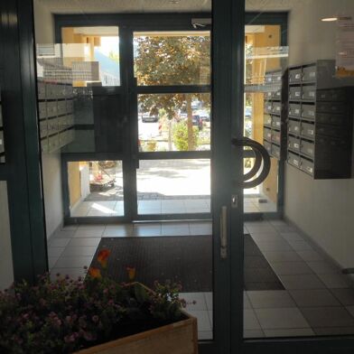 Appartement 1 pièces 390 €