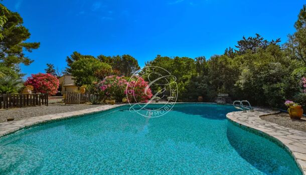 Villa / Maison 5 pièces  à vendre Flayosc 83780