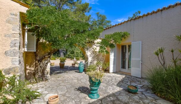 Villa / Maison 5 pièces  à vendre Flayosc 83780